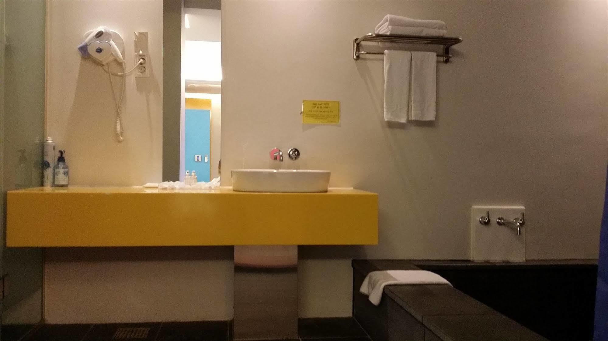 Hotel Oscar Suite جونسان المظهر الخارجي الصورة